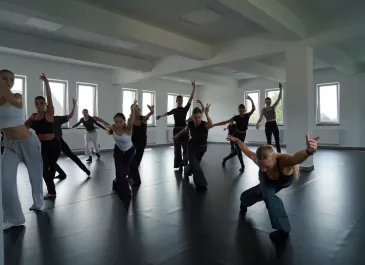 Szkoła tańca Bielsko-Biała GET THE FLOW Studio Sztuki Tańca 